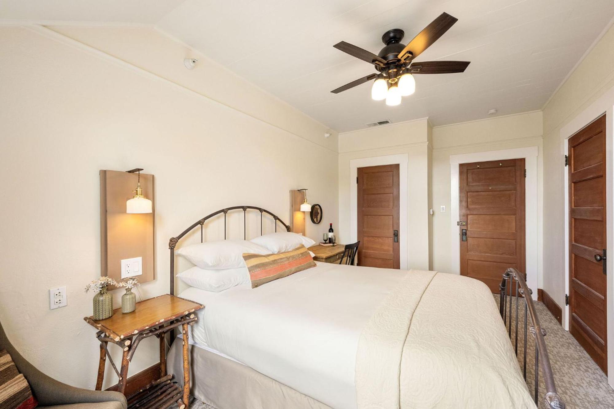 Inn Sonoma Hotel 3*